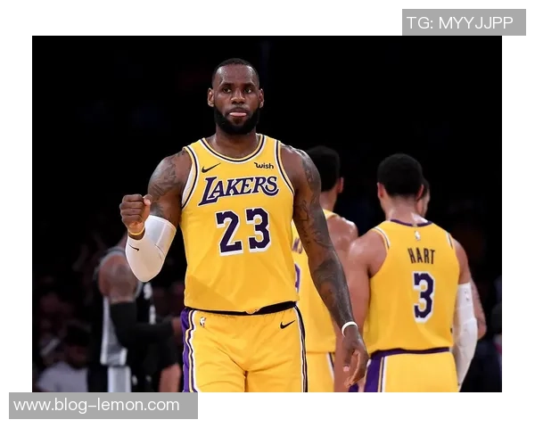 今日公牛与湖人激战正酣比分揭晓精彩瞬间回顾与分析 今日公牛与湖人激战正酣比分揭晓精彩瞬间回顾与分析