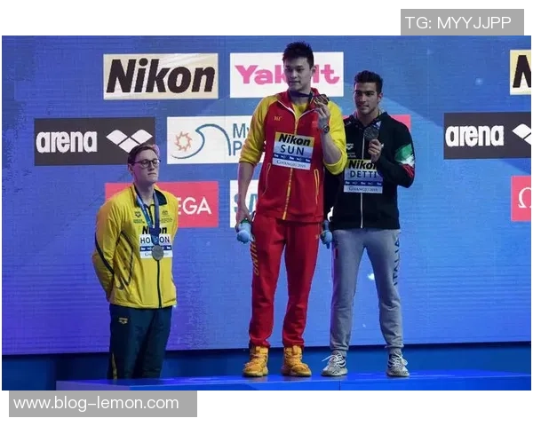 勇士与拓者激战正酣直播盛况全程回顾与精彩瞬间分享 勇士与拓者激战正酣直播盛况全程回顾与精彩瞬间分享